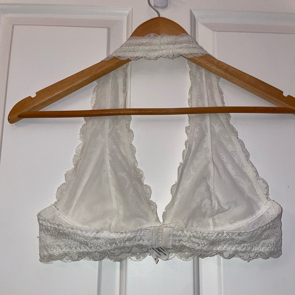 White bralette - Picture 2 of 3